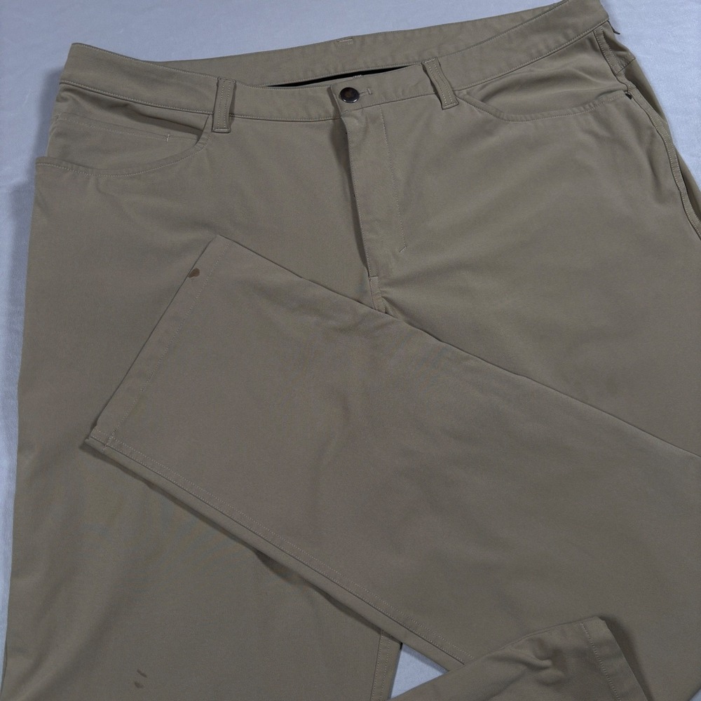 Lululemon ABC Pant Mens 38 Khaki Tan Warpstreme Slim Straight 5 Pocket Trousers